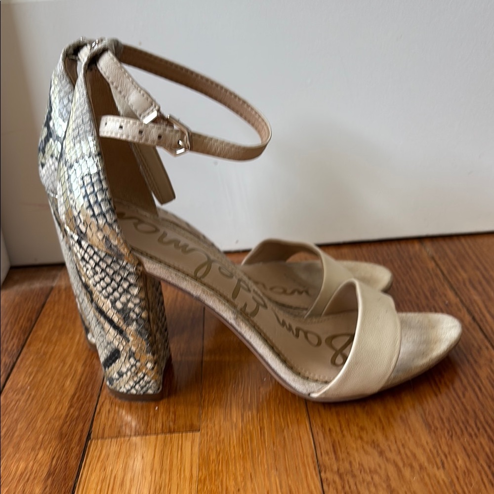 Sam Edelman Yaro Heels